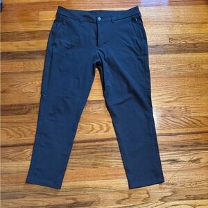 Lululemon Commission Slim-Fit Pant 28" *Warpstreme Obsidian 34